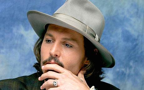 Johnny Depp podría ser el Cazador en la película de Blancanieves